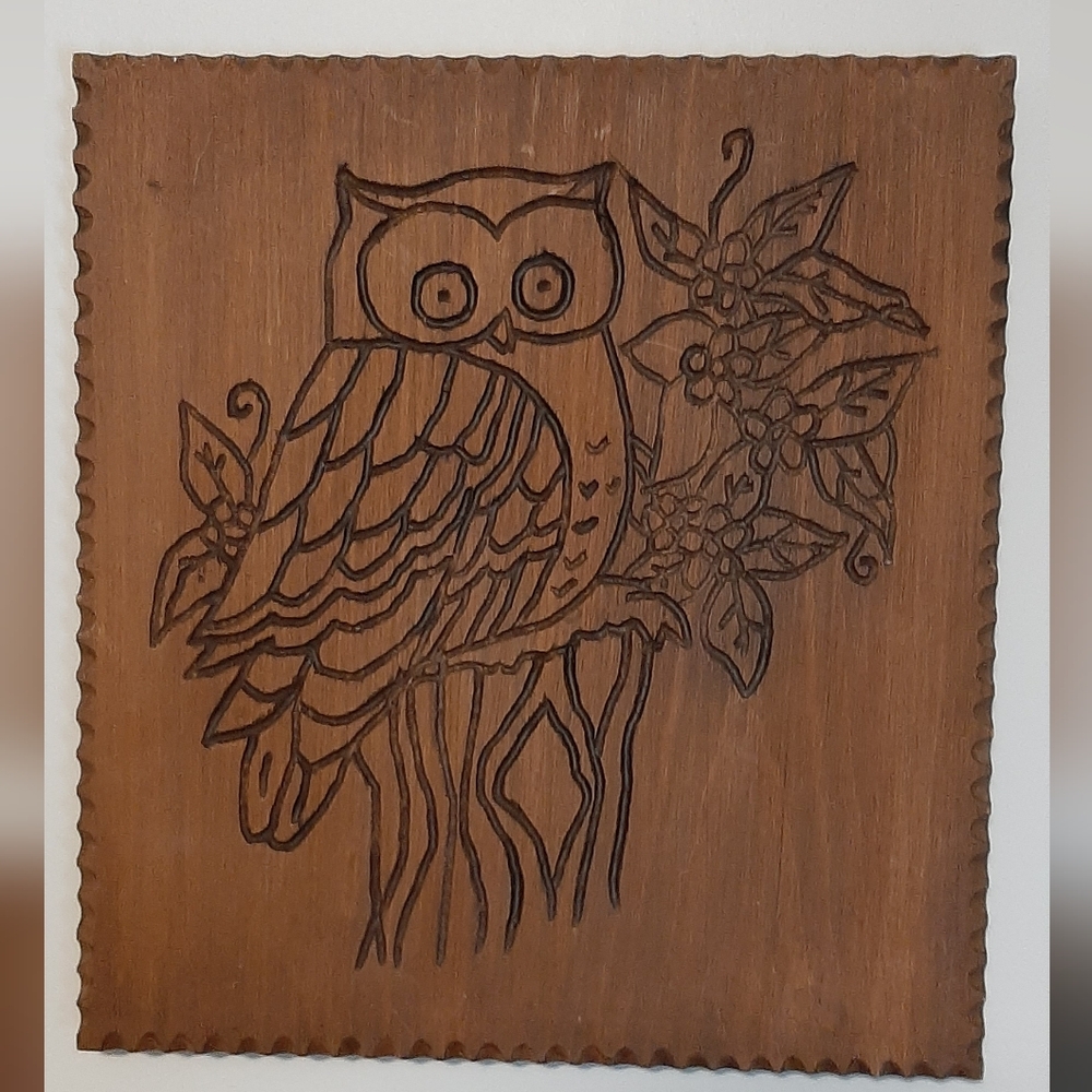 Vintage Wood Art Hand Carved Owl On Wooden Board Hanging 11" x 12" Wall Art